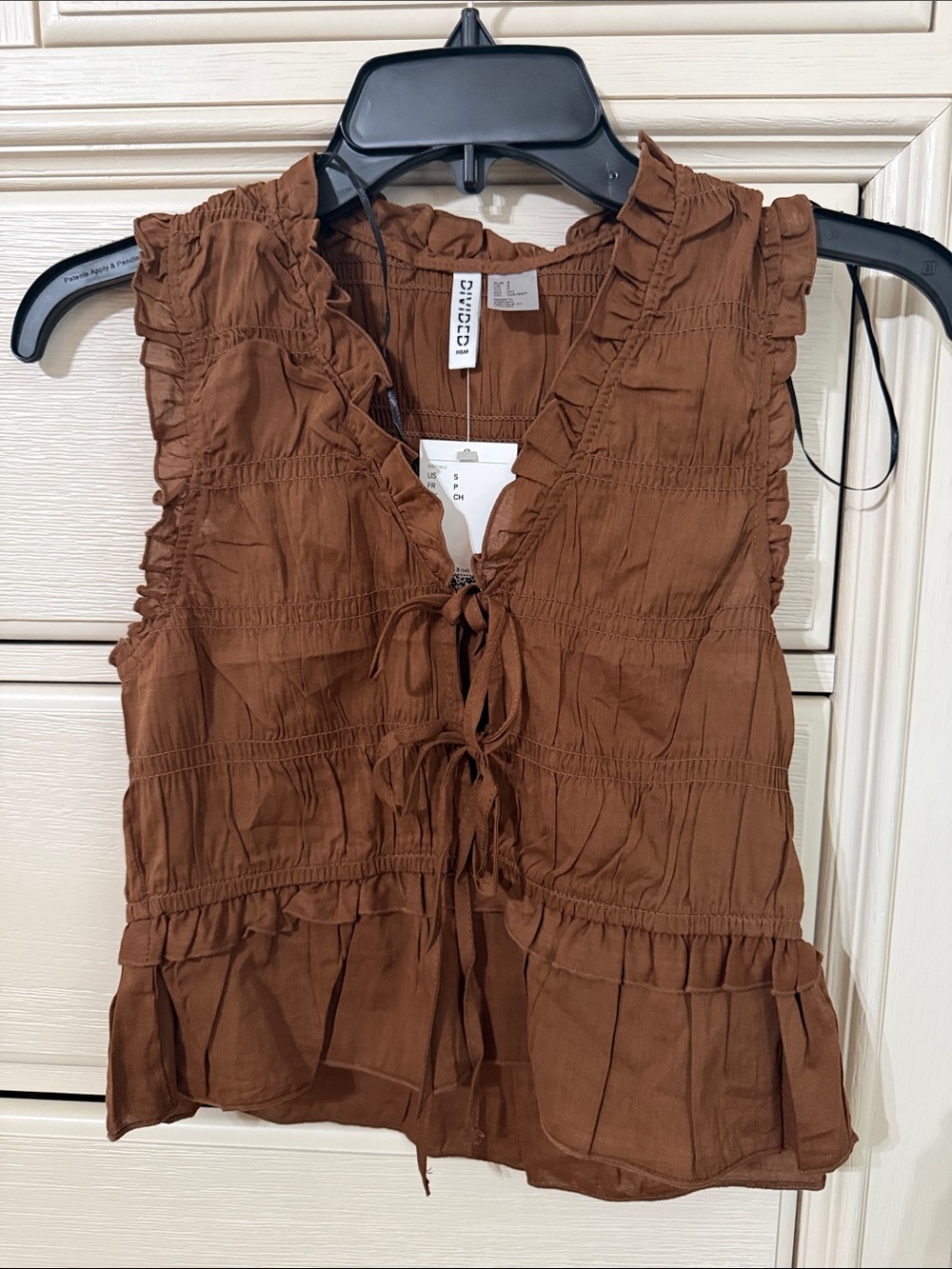 NWT H&M Brown Ruffle Tie-Front Sleeveless Top Size Small